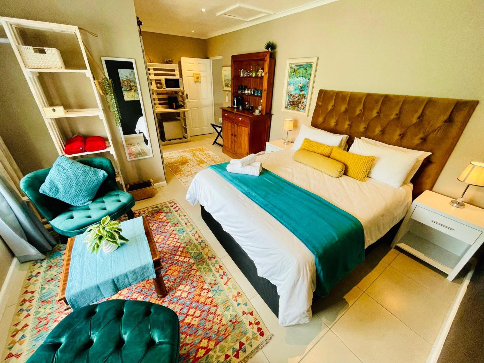 Calm Waters Guesthouse เพลตเตนเบิร์กเบย์ ภายนอก รูปภาพ